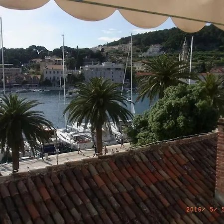 Appartement Vacation Delphina Hvar Town